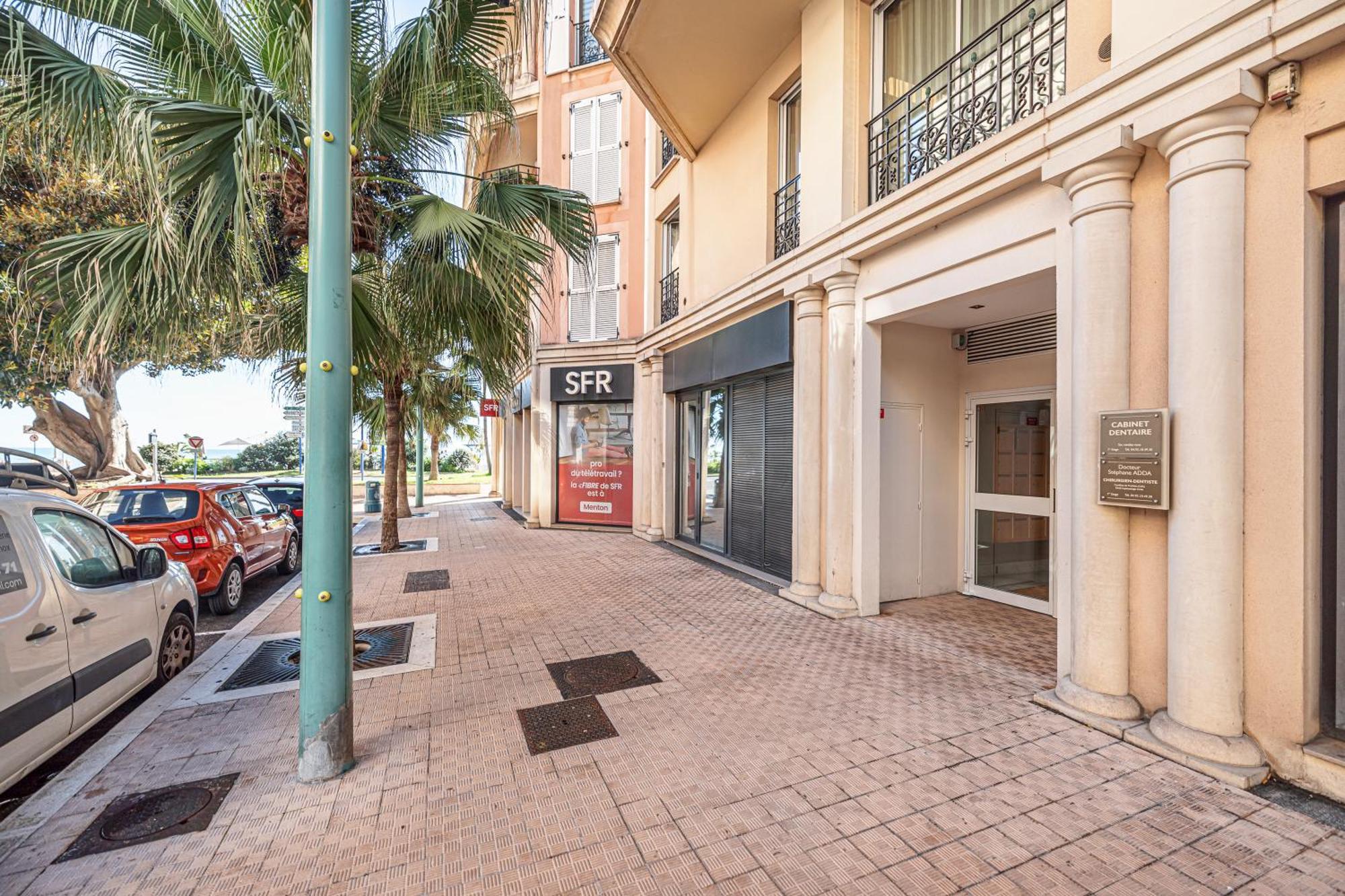 Victoria Bergamote Attic - Happy Rentals Menton Exterior foto