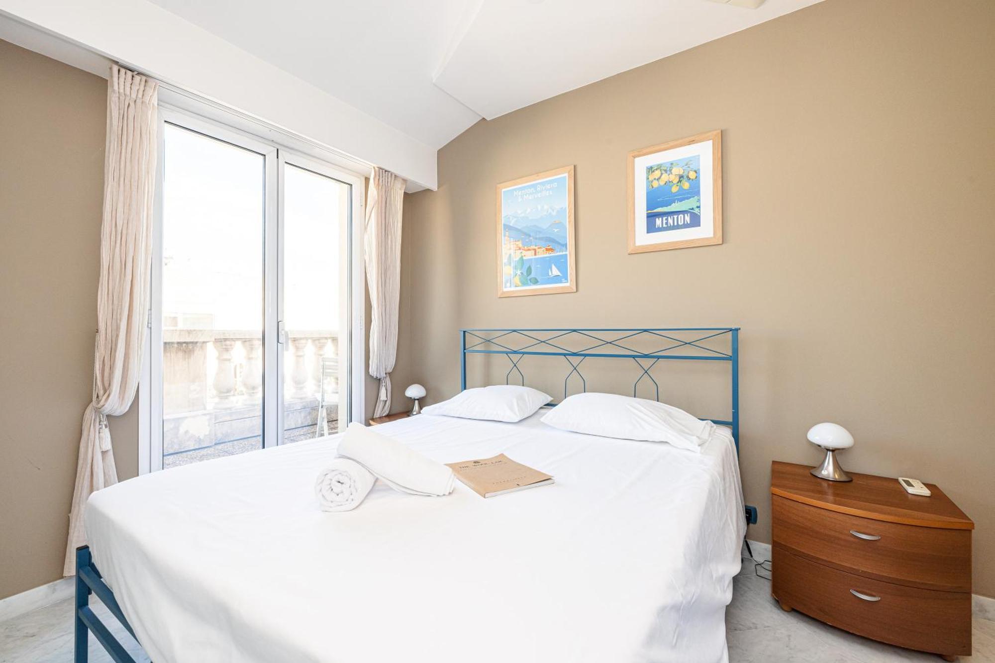 Victoria Bergamote Attic - Happy Rentals Menton Exterior foto